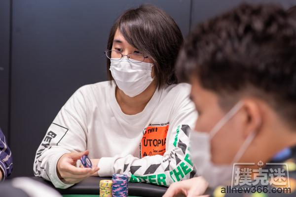 WPT日本丨主赛事再破纪录！203名选手晋级DAY2