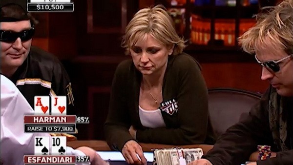 Jennifer Harman呼吁女性玩家在牌桌上要狠，不要太敏感！