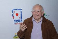 扑克爱好玩家Ed Asner 去世， 享年 91 岁！-蜗牛扑克官方-GG扑克