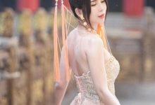 [网络美女]性感小秘书「甄馨Tiffany」仓库盘点太超过，裙下「丝袜玉腿」让粉丝急-蜗牛扑克官方-GG扑克