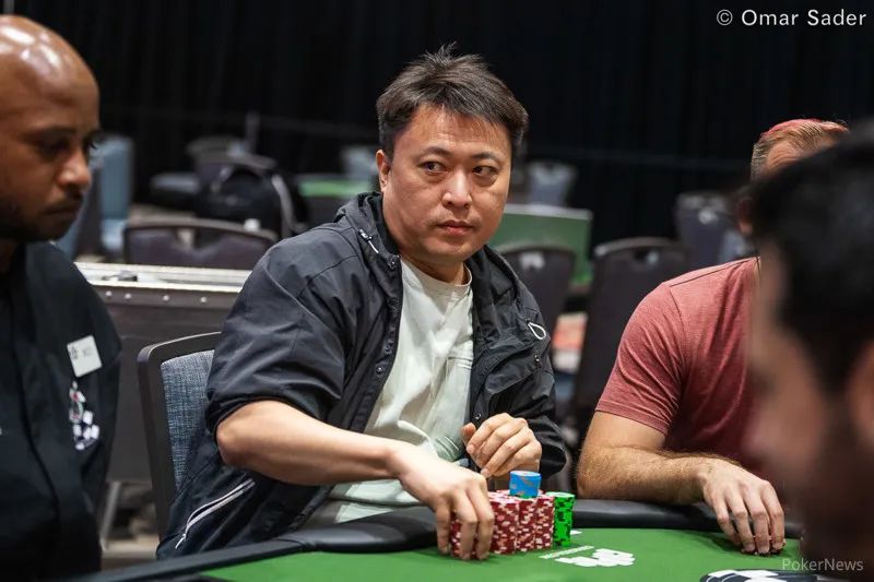 【EV扑克】WSOP | 剩余三人，记分牌领先，李银桂Badugi锦标赛冲击金手链