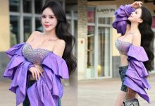 巨乳美姬「姬冰嫣」把Outlet當伸展台，「車燈狂閃」點燃火辣氣場！-蜗牛扑克官方-GG扑克