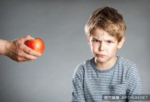 什麼都不要!小孩最討厭任性瞬間 超想翻一萬個白眼…-蜗牛扑克官方-GG扑克