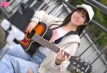 (MIFD-724)实在太穷了！街头歌手「白宫萌」牙一咬就拍A片惹！【EV扑克官网】-蜗牛扑克官方-GG扑克