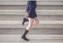 足控的絕對時間 「高中少女」美腿與後頸的絕對領域,青春胴體完全展演-蜗牛扑克官方-GG扑克